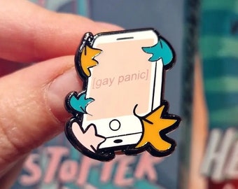 Gay Panic - Heartstopper inspired Enamel Pin