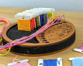 Custom Embroidery Tool for Floss and Needles, Wooden Thread Holder, Sewing Organizer, Cross Stitch Srorage, Needlework Gift for Mom