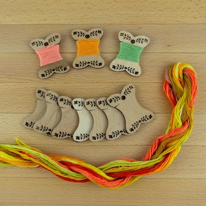 Bobines de fil en bois, Supports de fil à broder, Rangement de point de croix, Organiseur de fil en bois, Cartes de fil dentaire, Cadeau pour brodeur