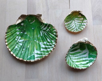 Set of 3 Decoupaged Scallop Shells, Jewellery Dish, Trinket Dish, Valentines Day, Mother's Day, Birthday gift, Bridesmaid gift, Jungle