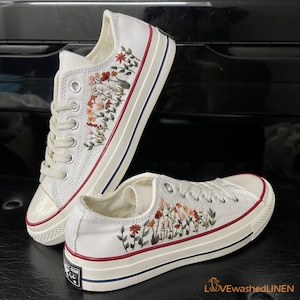 Custom Embroidered Sneakers/ Custom Shoes Taylor 70s Embroidered Flower/ Flowers Embroidered Shoes Low Tops/ Flowers Embroidered Shoes
