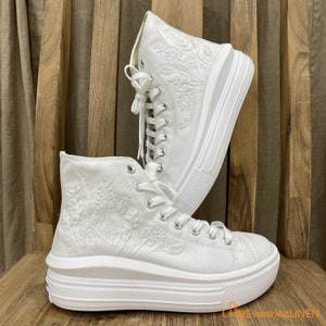 Custom Move Platform/White Wedding Flowers Embroidered Converse/Bridal Flowers Embroidered Sneakers/Wedding Flowers Embroidered Sneakers/
