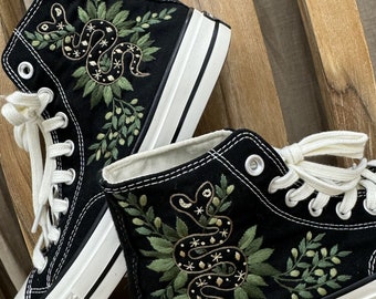CONVERSE　COUPE SNAKE Chuck 70 Snakeskin Print Women's High Top Shoe. Converse.com