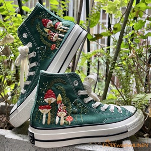 Custom Converse Chuck Taylor Champignons Chaussures Converse brodées / Champignons Brodés Converse Custom / Champignons Baskets brodées