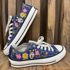 Custom Embroidered Converse Chuck Taylor / Pets Embroidered Embroidered Converse Low Tops / Sunflowers Husky Dog Embroidered Sneakers