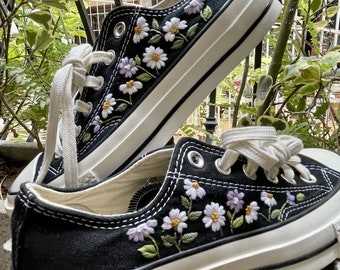 Embroidered Converse/ Custom Converse Chuck Taylor Embroidered Flowers/ Embroidered Converse Low Tops / Wedding Embroidered Shoes