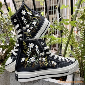 Custom Embroidered Sneakers High Tops/ Custom Shoes Taylor 1970s Embroidered Daisy Flower/ Personalized Bridal Sneaker