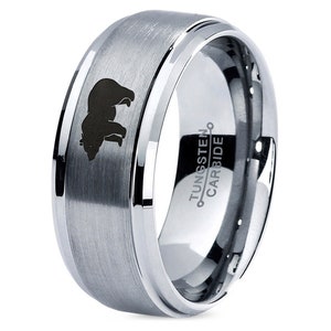 Wild Bear Carry Ring, Men Tungsten Wedding Band Silver, Tungsten Anniversary Rings, Animal Engraved Ring, Couples Ring, Gifts Sets Women
