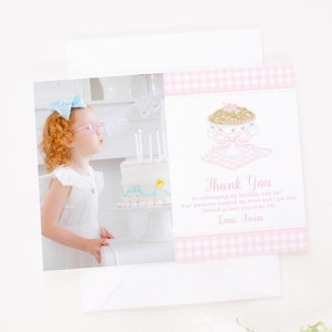 Cartão de agradecimento com foto | 5x7 | Aniversário Sweet as Pie | Nota de agradecimento com fotografia | Gingham rosa e laço | Tema de torta aquarela | Cutie Pie 5010