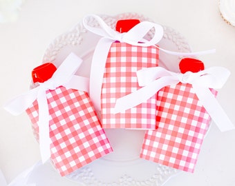 レッドギンガムチェックのアップルソースポーチカバー | 印刷可能なダウンロード | ヨーグルトポーチカバー | アップルソースタグ | 誕生日 学校 教室 | 9000 9003