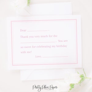 Invullen bedankje | 5 x 7 afdrukbaar | Aquarel roze make-upfeestset | Bedankkaart | Vrij roze preppy | Grandmillennial 5017 5040