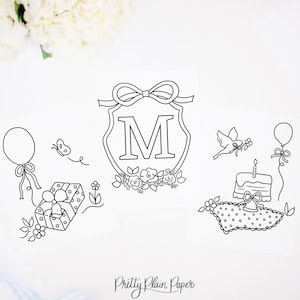 Puede incluir: Una página para colorear imprimible con un tema de cumpleaños con un globo, una caja de regalo, un pastel, un pájaro y una letra M con monograma. La página está diseñada para que los niños la coloreen.