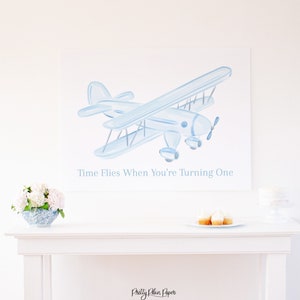 Aniversário de avião em aquarela | Imprimível | primeiro cenário do aniversário pôster | Avião vintage | O tempo voa virando UM | 1º para Menino | 3007