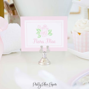 Cartão de lugar com estampa floral rosa em aquarela | 3x4 para impressão | Cartão plano | Festa com tema de spa de maquiagem | Preppy | Grandmillennial | 5017 5040