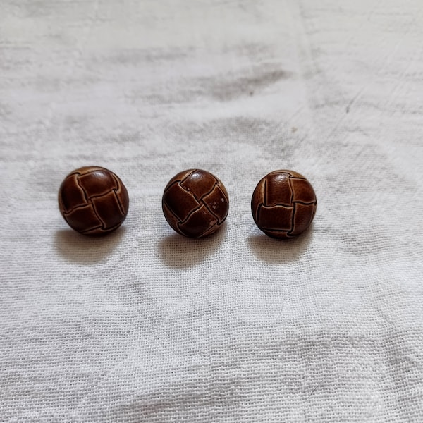 Set of 3 Woven Leather Look Buttons 2 cm Wide by 1 cm Tall