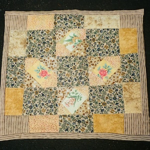 Handmade patchwork quilts - wall hangings & table toppers