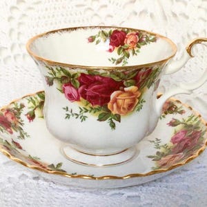 Royal Albert Old Country Roses Bone China Cup and Saucer Set
