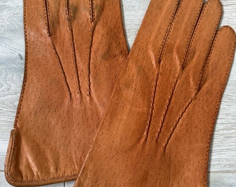 Guantes clásicos de piel para hombre.