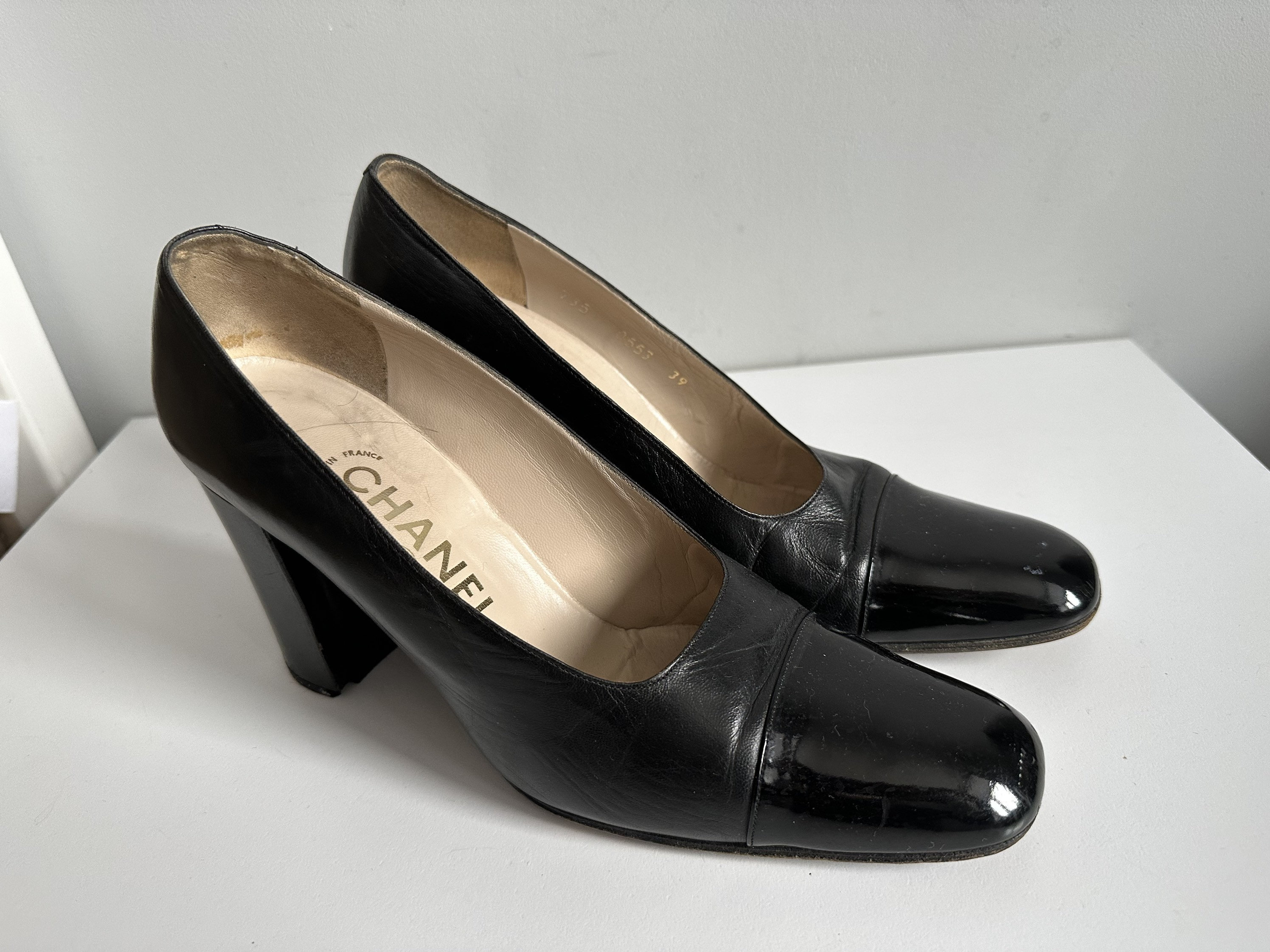 CHANEL gold bronze metallic black leather patent ballet heels pumps 8.5 9  38.5