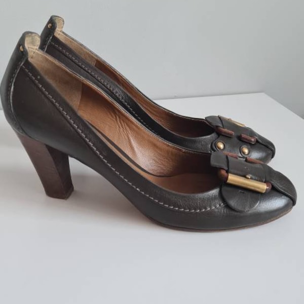 Chloe leather high heel shoes, brown pumps