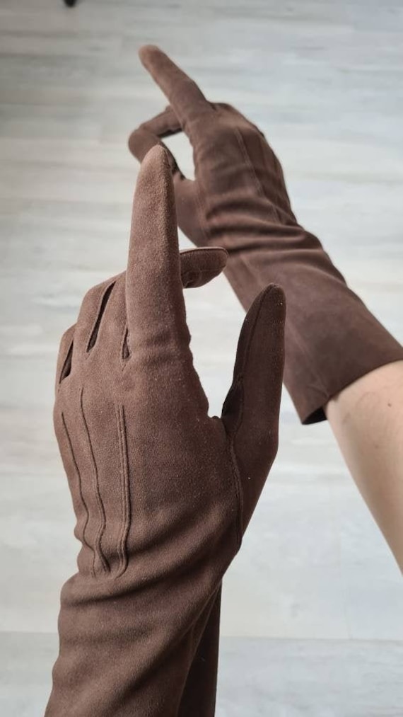 Old sale leather gloves