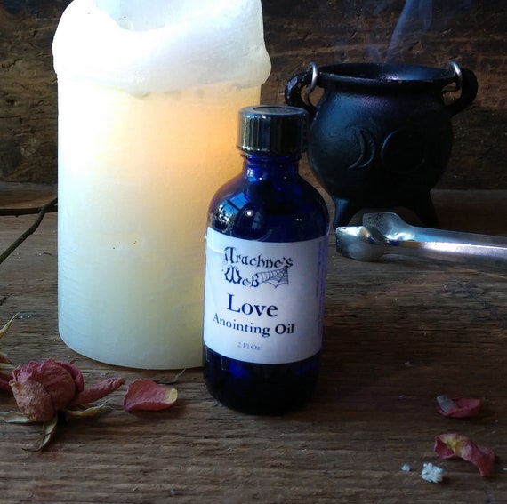 Love Ritual Oil, Anointing oil for candles, oil for magic, fragrant oil for candle magick, witch's anointing oil for consecration