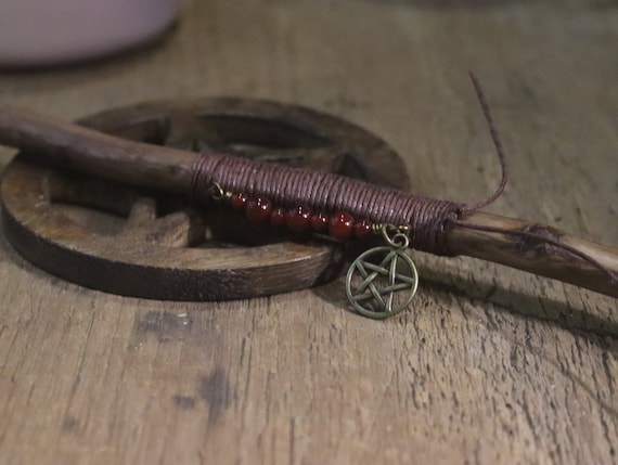 Hand-made Witch's Wand, Hawthorne Wood Wand, Wand for Witchcraft, Hawthorne and Carnelian Wand, Unique Witch's Wand for Creativity and Fire