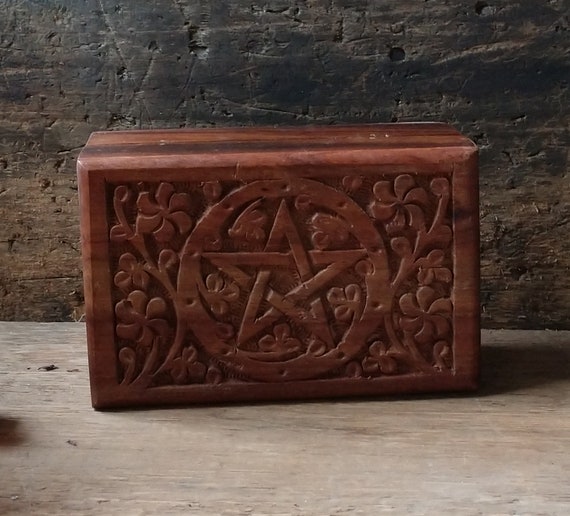 Carved Pentacle Wooden Box, Wooden Box with Hand-Carved Pentagram Design, Witch's Tarot Box, Witchy Jewelry Box, Witches Trinket Box