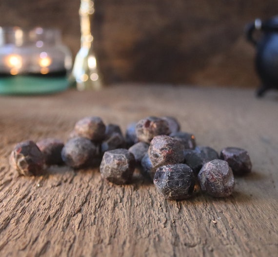 3 Garnets Rough, 3 Garnet Dodecahedron Stones, 3 Rough Garnet Crystals, Garnet for Grounding, Garnet for Spells