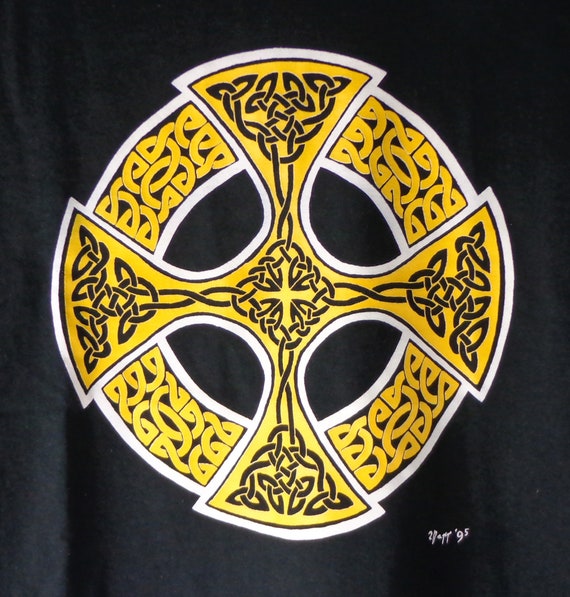 Celtic Cross T-Shirt, Celtic shirt with Equal Armed Cross, Black t-shirt with Celtic Cross, original Celtic t-shirt