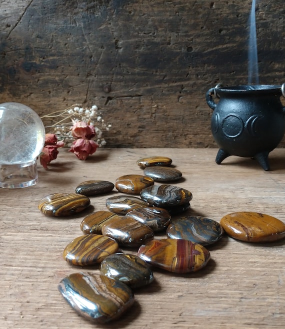 Tigers Eyes Palm Stone, Tiger's Eye Large Stone, Smooth Palm Stone Tiger's Eye Crystal, Witchy Tigers Eye, Tigers Eye for Protection