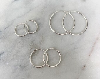 Orecchini Creoli Infinity In Argento Sterling 925 - Piccoli Cerchi 15mm, Ipoallergenici, Regalo Per Donna E Bambina