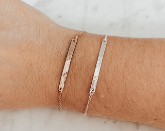 Hamrad stångarmband | 14k guldfyllt | .925 sterlingsilver | Vardagsbruk | Justerbar | Enkel | Stapelbar