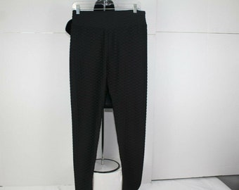 ladies black leggings size L