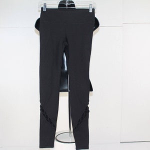 ALO ladies leggings size XS