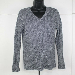 Croft&Barrow ladies v-neck sweater size M