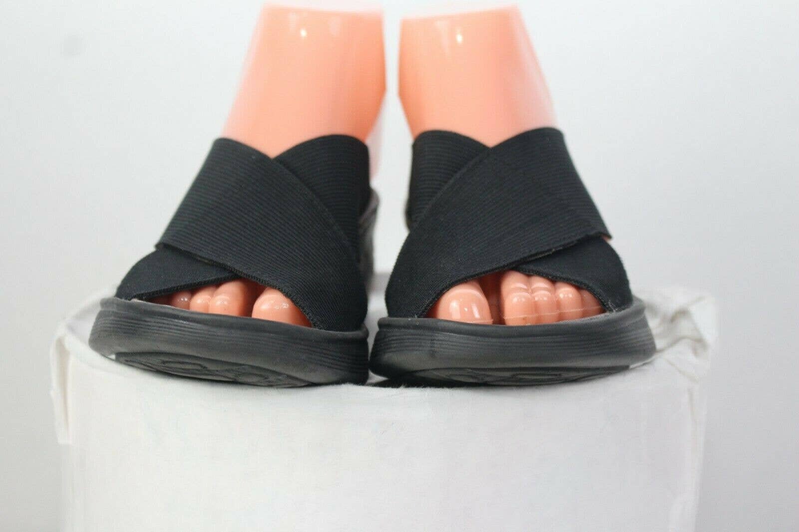 【23.65】23SS★ BISBEE SANDAL Amazon.com | Easy Spirit Women's Meadow Flat Sandal, Bronze