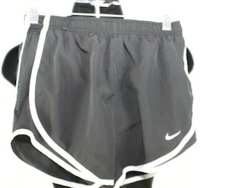 Nike Dri-fit Girls Youth Black Size 