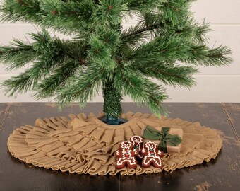 14 Small valentine tree skirt