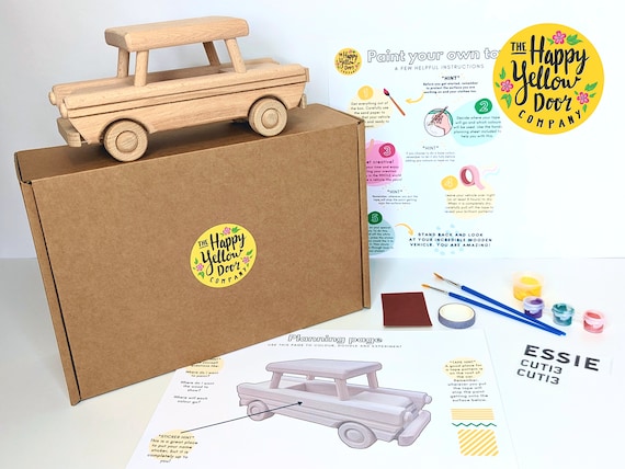 Paint Your Own Classic Car Wooden Toy Personalised CHOOSE COLOURS DIY Craft Art Kit Model for Kids Children Gift Set Make Your Own Trabant