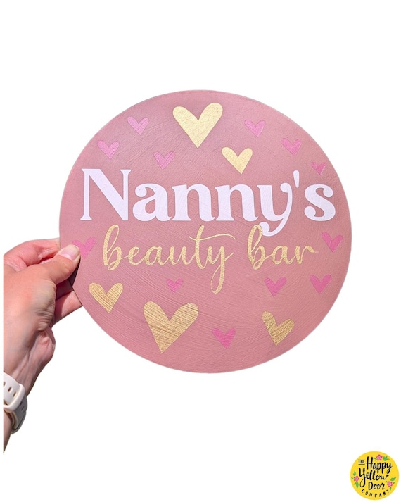 Nanny’s Beauty Bar Sign CHOOSE YOUR COLOURS Personalised Hand Painted Gift for Grandma, 20cm Wooden Plaque, Cute Home Spa Decor