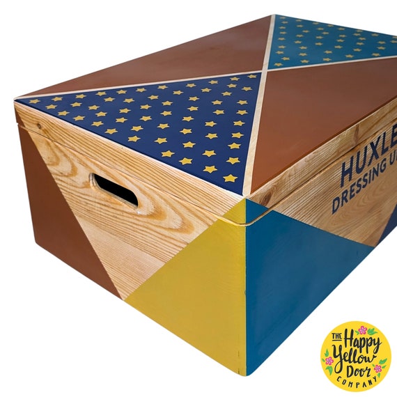 Caja para guardar disfraces clearance