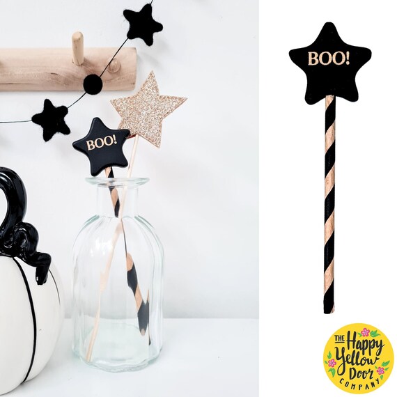 Halloween Boo Wand Personalised Wooden CHOOSE YOUR COLOURS Decorative Baskets Trick or Treat Hand Painted Children's Beech 18cm Star Gift
