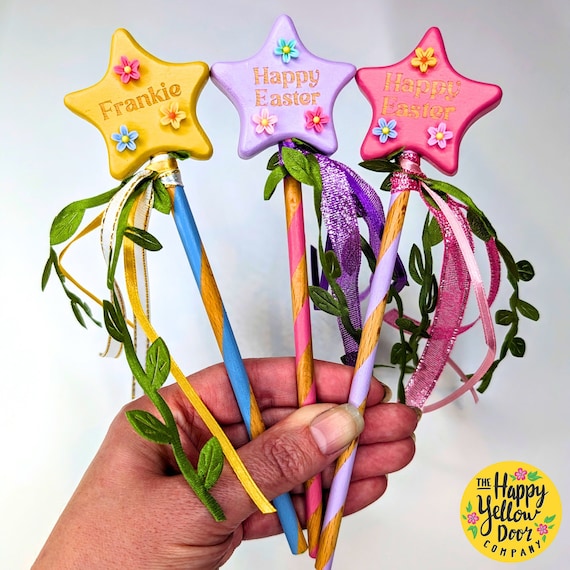 Personalised Flower Wand CHOOSE YOUR COLOURS Flower Girl Bridesmaid Wooden Painted Beech 18cm Star  Easter Gift Springtime Party Bag Gift