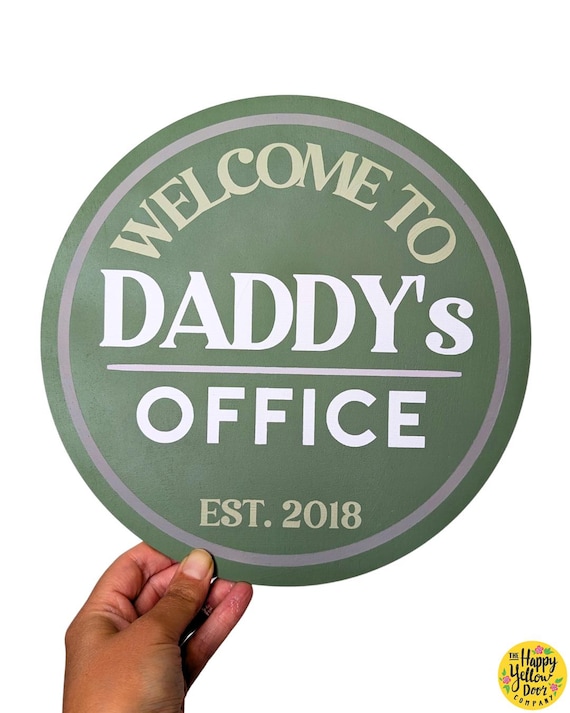 Personalised Office Door Sign Welcome CHOOSE YOUR COLOURS Wooden Circle Plaque Man Cave Shed Established Gift for Man Painted