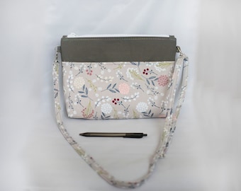 Floral Crossbody Purse. Canvas Crossbody Bag. Floral Shoulder Bag. Classic Purse. Gray Purse. Gray Floral Purse. 716
