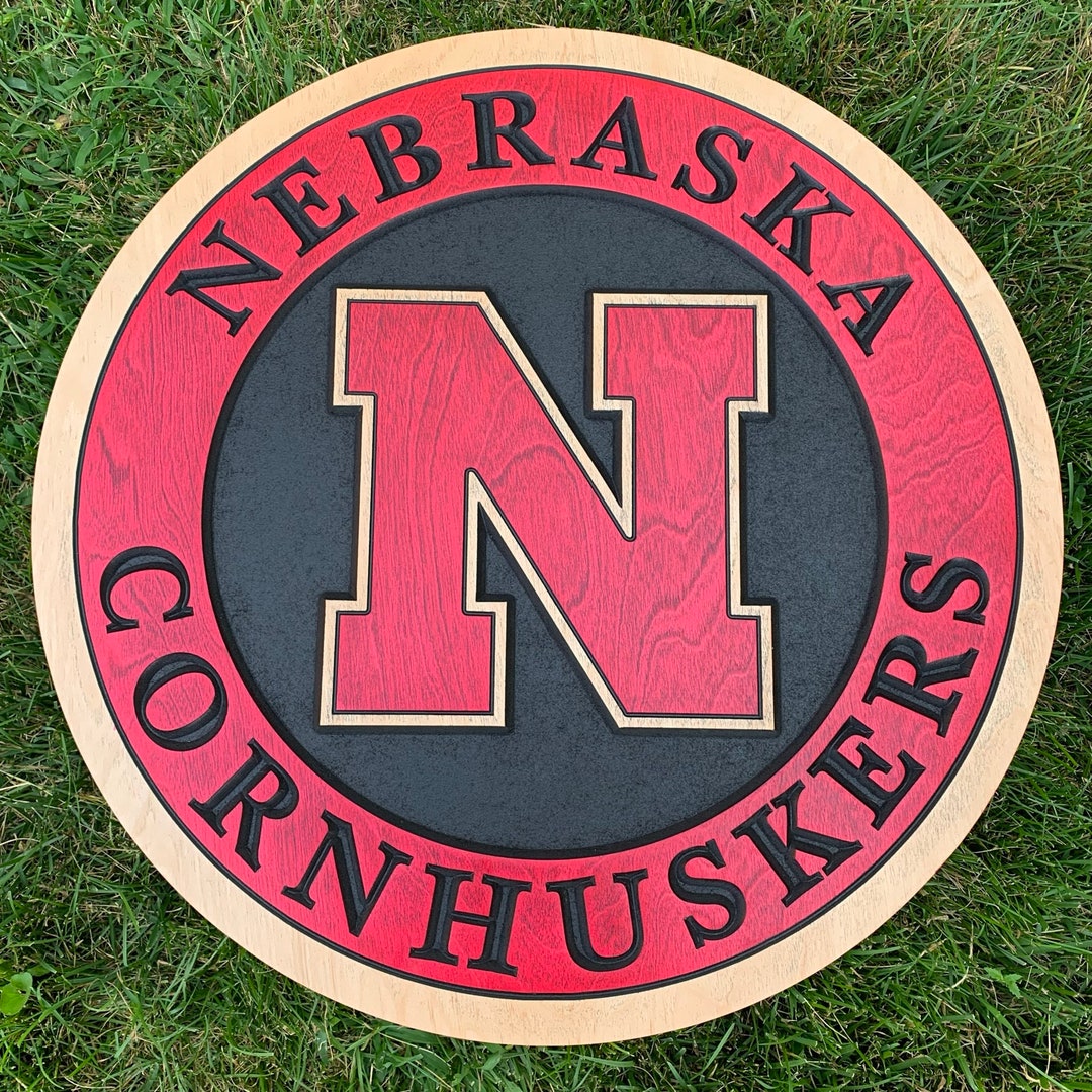 Nebraska Cornhuskers Throwback NCAA 17" X 11" Wood Indoor Sign