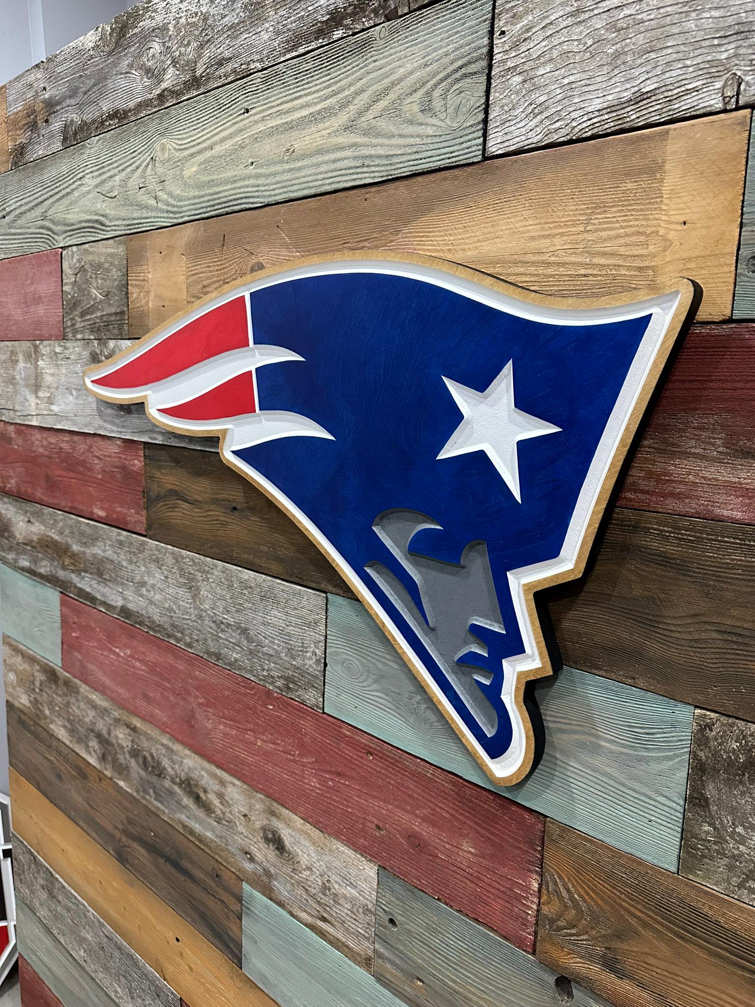 Fan Creations Letrero con forma del estado de los New England Patriots, multicolor