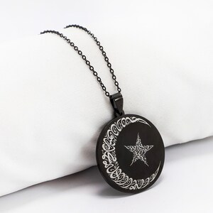 Laser gravierter islamischer Edelstahlanhänger, die Kalima al-Tawhid & Ayat al-kursi-Halskette, schwarze Edelstahlkette, islamisches Geschenk