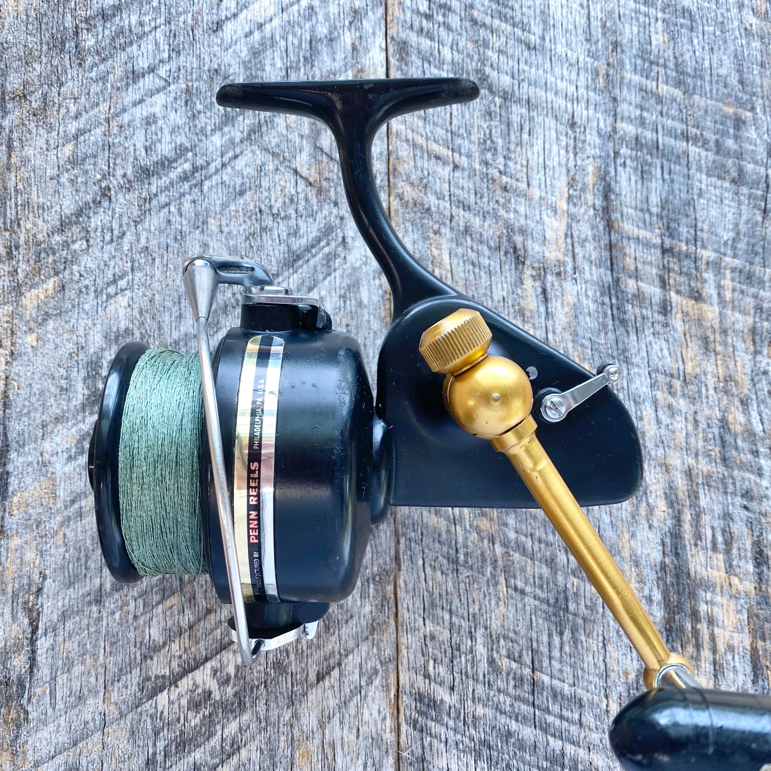 Vintage USA Penn 704Z Spinning Reel